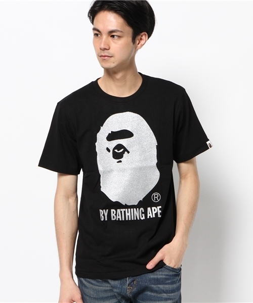 A BATHING APE（アベイシングエイプ）の「GLITTER BY BATHING TEE（Tシャツ/カットソー・メンズ・ホワイト×ブルー/ブラック×ゴールド/ブラック×ブルー/ブラック×シルバー/ホワイト×レッド/ホワイト×ゴールド/ブラック×レッド・X-LARGE/LARGE/MEDIUM/SMALL/XX-LARGE）」の6枚目の写真
