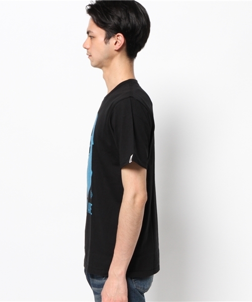 A BATHING APE（アベイシングエイプ）の「GLITTER BY BATHING TEE（Tシャツ/カットソー・メンズ・ホワイト×ブルー/ブラック×ゴールド/ブラック×ブルー/ブラック×シルバー/ホワイト×レッド/ホワイト×ゴールド/ブラック×レッド・X-LARGE/LARGE/MEDIUM/SMALL/XX-LARGE）」の9枚目の写真