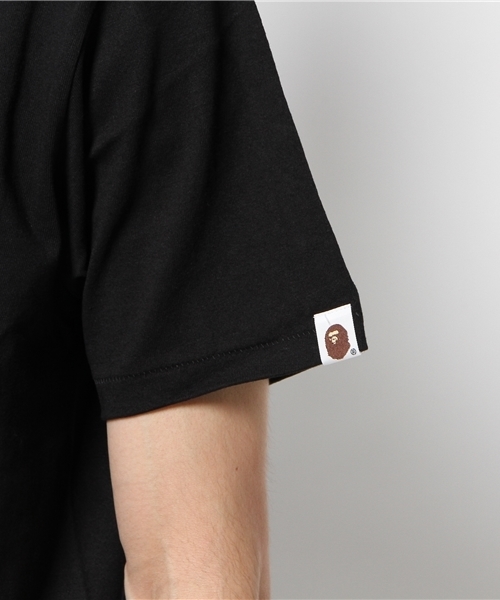 A BATHING APE（アベイシングエイプ）の「GLITTER BY BATHING TEE（Tシャツ/カットソー・メンズ・ホワイト×ブルー/ブラック×ゴールド/ブラック×ブルー/ブラック×シルバー/ホワイト×レッド/ホワイト×ゴールド/ブラック×レッド・X-LARGE/LARGE/MEDIUM/SMALL/XX-LARGE）」の12枚目の写真