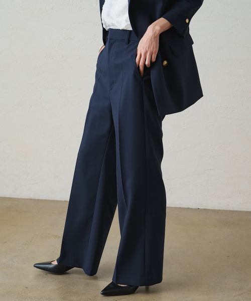 LOUNGEDRESS（ラウンジドレス）の「フレアスラックス