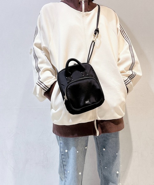 ACCOMMODE（アコモデ）の「ポイントステッチミニショルダーバッグ（ショルダーバッグ・レディース・アイボリー/ブルー/ブラック・FREE）」の22枚目の写真