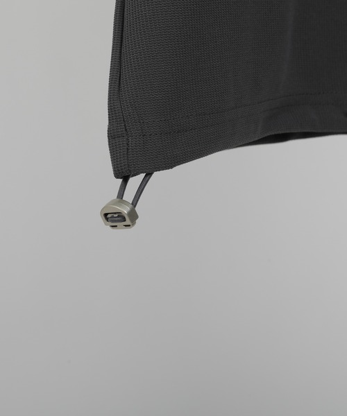 aimoha(アイモハ)の「aimoha men FUNCTIONAL POLO SHIRT ファンクショナルポロシャツ吸水速乾 (SS)(ポロシャツ・メンズ・ダークグレー/ホワイト/ブラック/チョコ・LARGE/X-LARGE/XX-LARGE/XXX-LARGE)」の6枚目の写真
