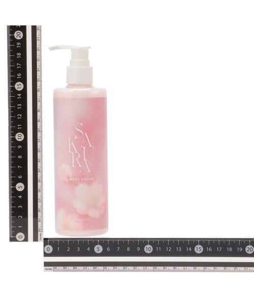 セール】シーズンコレクション ボディクリーム サクラ（ボディケア