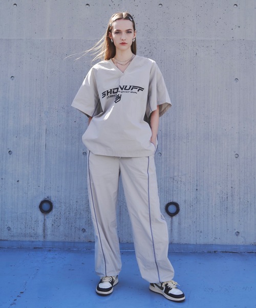 SHAGGIE（シャギー）の「オーバーサッカーユニフォームロゴナイロンTシャツ（Tシャツ/カットソー・レディース・チャコールグレー/ホワイト/グレー・FREE）」の12枚目の写真