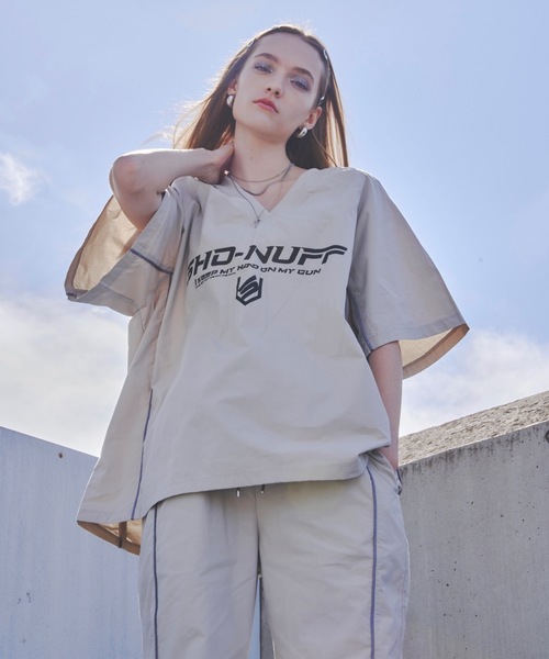 SHAGGIE（シャギー）の「オーバーサッカーユニフォームロゴナイロンTシャツ（Tシャツ/カットソー・レディース・チャコールグレー/ホワイト/グレー・FREE）」の13枚目の写真