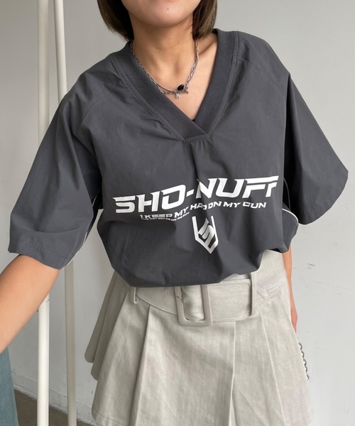 SHAGGIE（シャギー）の「オーバーサッカーユニフォームロゴナイロンTシャツ（Tシャツ/カットソー・レディース・チャコールグレー/ホワイト/グレー・FREE）」の7枚目の写真