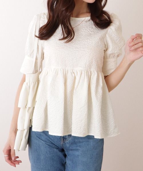 Lace Ladies(レースレディース)の「バックリボン 5分袖 パフスリーブ ペプラム トップス(その他トップス・レディース・グレー/アイボリー/ブラック/ベージュ・S/FREE)」の2枚目の写真