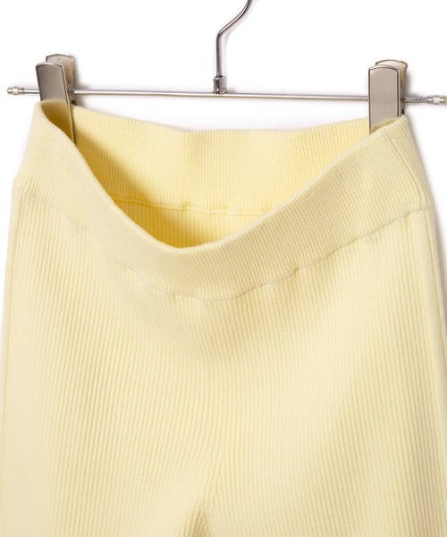 ADAM ET ROPE'（アダムエロペ）の「【サステナブル】3Dニットリブサイクルパンツ（その他パンツ・レディース・ブラック/クリーム・FREE）」の10枚目の写真