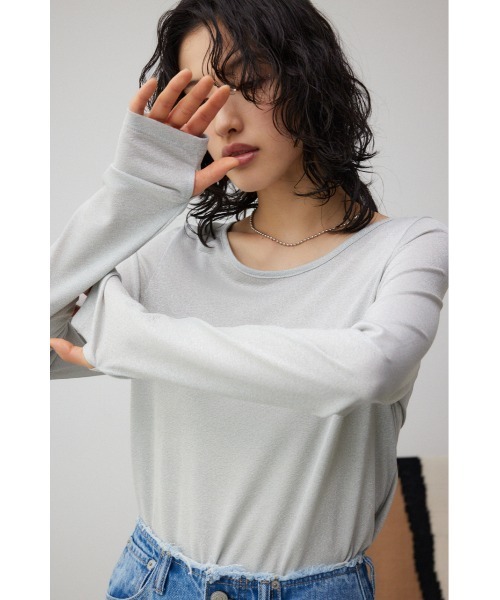 AZUL by moussy(アズールバイマウジー)の「タイトラメカットソー(Tシャツ/カットソー・レディース・ブラック/ライトグレー・FREE)」の15枚目の写真