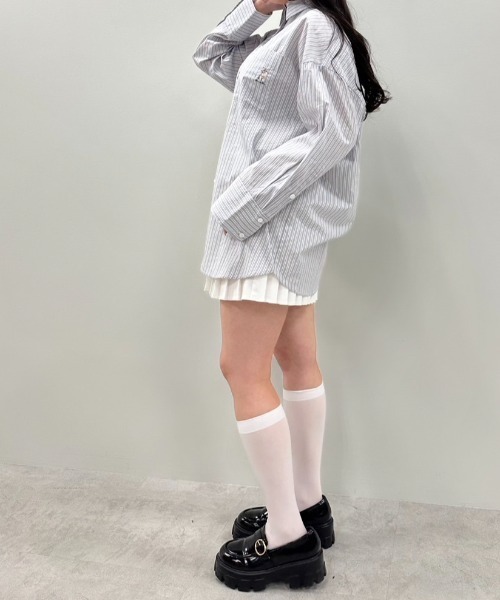 SOUVENIR オリーブグリーンと黒のストライプ異素材トップス SOUVENIR オリーブグリーンと黒のストライプ異素材トップス