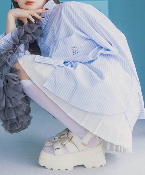 OLIVE des OLIVE(オリーブデオリーブ)の「カラフルストライプビッグシャツ 1041040080(シャツ/ブラウス・レディース・グレー/オフホワイト/サックスブルー/ピンク・FREE)」の13枚目の写真