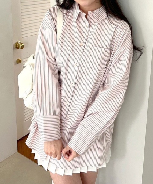 OLIVE des OLIVE(オリーブデオリーブ)の「カラフルストライプビッグシャツ 1041040080(シャツ/ブラウス・レディース・グレー/オフホワイト/サックスブルー/ピンク・FREE)」の22枚目の写真