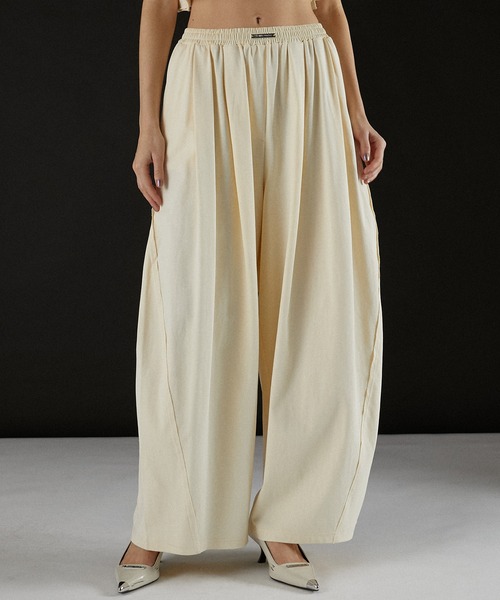 PRANK PROJECT（プランクプロジェクト）の「ボリュームジャージパンツ/ Volume Jersey Pants（ワンピース・レディース・アイボリー/カーキ/チャコールグレー・36/38）」の2枚目の写真