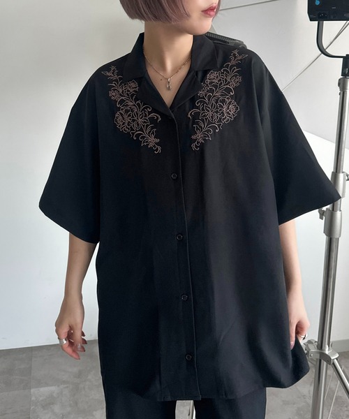 apres jour mignon（アプレジュールミニョン）の「刺繍開襟シャツ【ZOZOTOWN限定アイテム】（シャツ/ブラウス・レディース・ブラック/ブルー/チャコールグレー・X-LARGE/フリー）」の7枚目の写真