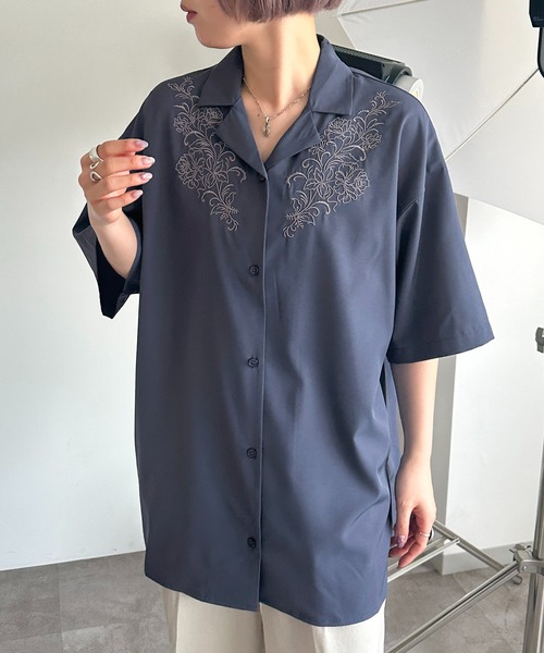 apres jour mignon（アプレジュールミニョン）の「刺繍開襟シャツ【ZOZOTOWN限定アイテム】（シャツ/ブラウス・レディース・ブラック/ブルー/チャコールグレー・X-LARGE/フリー）」の19枚目の写真