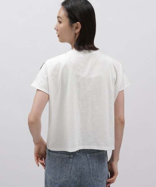 LAKOLE（ラコレ）の「袖ラインTEE / 115151（Tシャツ/カットソー・レディース・ブラック/ネイビー/オフホワイト・SMALL/MEDIUM）」の11枚目の写真