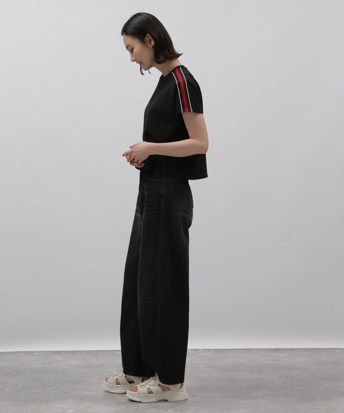 LAKOLE（ラコレ）の「袖ラインTEE / 115151（Tシャツ/カットソー・レディース・ブラック/ネイビー/オフホワイト・SMALL/MEDIUM）」の13枚目の写真