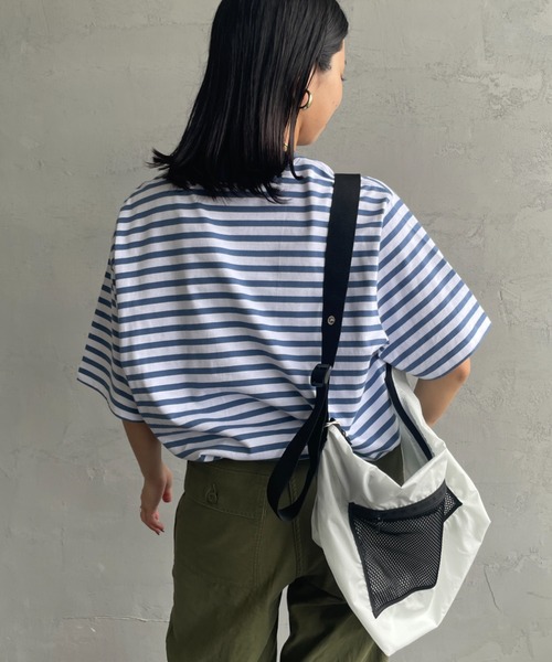 Carhartt WIP（カーハートダブリューアイピー）の「[carhartt WIP/カーハートダブリューアイピー] ワンポイントロゴ ボーダーポケットTシャツ（Tシャツ/カットソー・レディース・ブルー/ブラック・M/L）」の13枚目の写真