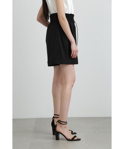 JILL STUART(ジルスチュアート)の「ウォーターリぺレントショートパンツ(その他パンツ・レディース・ベージュ/ブラック・4/2)」の10枚目の写真