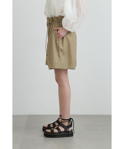 JILL STUART(ジルスチュアート)の「ウォーターリぺレントショートパンツ(その他パンツ・レディース・ベージュ/ブラック・4/2)」の21枚目の写真