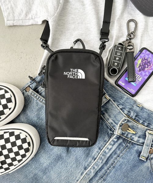 THE NORTH FACE（ザノースフェイス）の「国内未発売 THE NORTH FACE(ザ・ノースフェイス)/4WAY カラビナ付 ミニマルチポーチ ショルダー スマホショルダー 財布 ポーチ サコッシュ トレッキングポーチ/MULTI TREKKING POUCH（ショルダーバッグ・レディース・グリーン/レッド/ブラック/ブルー/イエロー/サンドベージュ/グレー・FREE）」の17枚目の写真