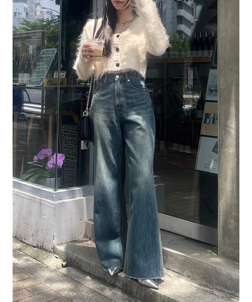 EVRIS(エヴリス)の「シャギークロップドニットカーディガン(ニット/セーター・レディース・ブルー/ブラック/ホワイト/レッド/グレー・FREE)」の13枚目の写真