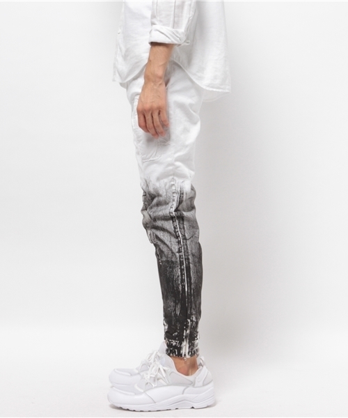 DANKE SCHON（ダンケシェーン）の「DankeSchon/ダンケシェーン/Paint Jogger Pants（その他パンツ・メンズ・ホワイト・SMALL/LARGE/MEDIUM/X-LARGE）」の2枚目の写真