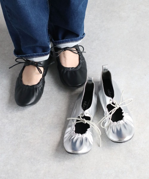 cepo（セポ）の「〈軽量〉リボンギャザー・ラウンドトゥフラットバレエシューズ（バレエシューズ・レディース・ブラック/シルバー・M/L）」の15枚目の写真