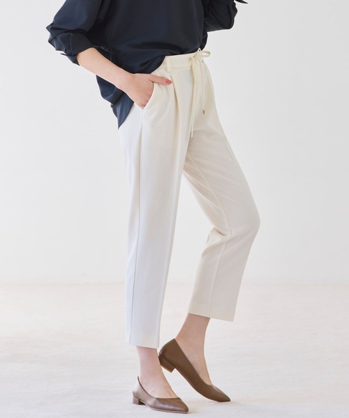 Elura（エルーラ）の「＜レギュラー／低身長サイズ＞サマ見えリラクシーテーパードパンツ/131592（その他パンツ・レディース・ブラック/ブラウン系その他4/ブルー/イエロー/ネイビー/ブルー系その他5/オフホワイト/オレンジ・SMALL/MEDIUM/Ws S/LARGE/Ws M/X-LARGE）」の2枚目の写真