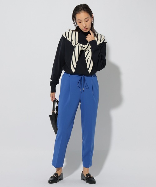 Elura（エルーラ）の「＜レギュラー／低身長サイズ＞サマ見えリラクシーテーパードパンツ/131592（その他パンツ・レディース・ブラック/ブラウン系その他4/ブルー/イエロー/ネイビー/ブルー系その他5/オフホワイト/オレンジ・SMALL/MEDIUM/Ws S/LARGE/Ws M/X-LARGE）」の13枚目の写真