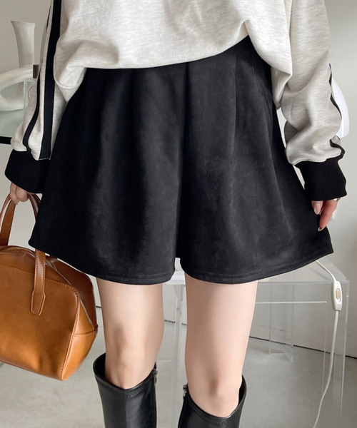 Ada.(エイダ)の「スエードライク ベーシックハーフパンツ(その他パンツ・レディース・ブラウン/チャコール/ブラック/グレー系その他・FREE)」の19枚目の写真