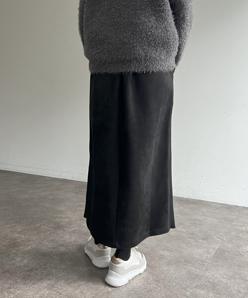 Chez toi（シェトワ）の「スエード×リブナロースカート（スカート・レディース・グレー/ブルー/ブラック/グレイッシュベージュ・FREE）」の12枚目の写真
