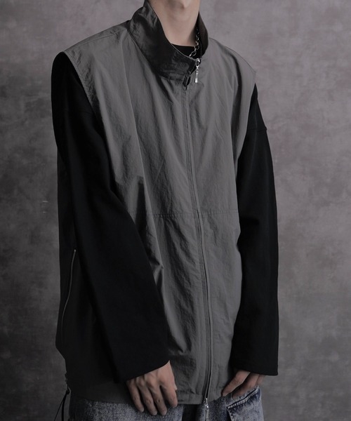 INTER FACTORY（インターファクトリー）の「しの - Side Zip Slit Nylon Vest / サイドジップスリットナイロンベスト　made in INTER FACTORY（ベスト・メンズ・ブラック/チャコールグレー・LARGE/MEDIUM/SMALL）」の22枚目の写真