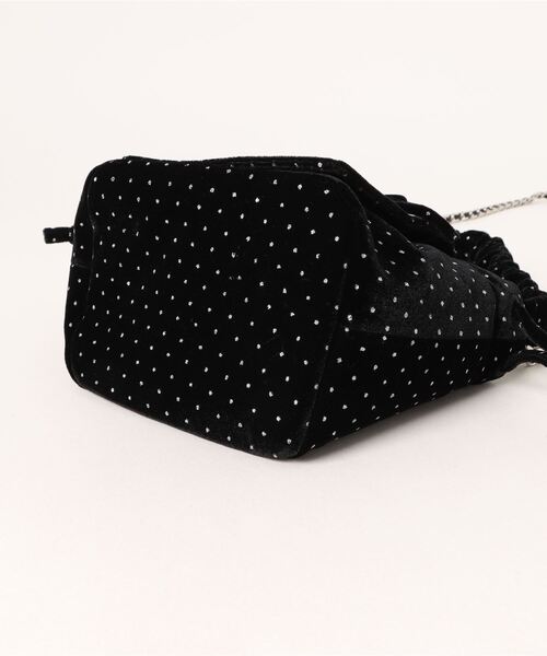 CHARLES & KEITH（チャールズ & キース）の「ベルベットボウ ルーシュドトップハンドルバッグ（ハンドバッグ・レディース・ブラック系その他2/ブラック/ダークブルー/ピンク・S）」の11枚目の写真