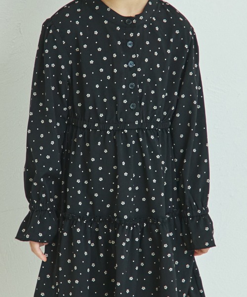 pairmanon(ペアマノン)の「【リンクコーデ】スタンドカラー ティアードワンピース(ワンピース・キッズ・ブラック/ブラウン系その他/ブラック系その他・100/110/120/130/140/150/90)」の7枚目の写真