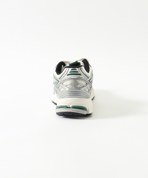 PULP/417EDIFICE(パルプフォーワンセブンエディフィス)の「《WEB限定》【New Balance / ニューバランス】M1906REU(スニーカー・メンズ・グリーン・26cm/26.5cm/27cm/27.5cm/28cm)」の4枚目の写真