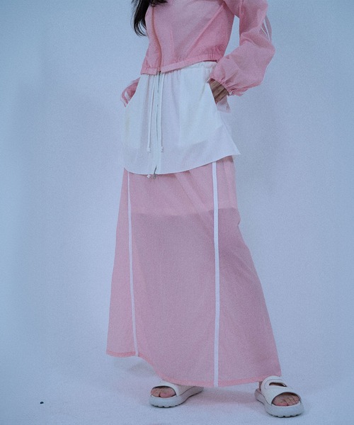 Nora Lily elle(ノラリリーエル)の「【Nora Lily】「elle」Sheer Track Skirt(スカート・レディース・ライトグレー/ピンク/ネイビー・FREE)」の1枚目の写真