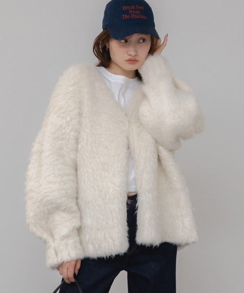 HEILIS(ヘイリス)の「【大人気!HIT ITEM!】【新色追加】《hideka select》シャギーニットルーズVネックカーディガン / アイボリー グレー グリーン ピンク ブルー イエロー ホワイト エアリー 秋服 冬服 ニットカーディガン羽織りアウター 韓国 保温 ガーリー シャギー プードル モンスター 長袖 トップス(カーディガン/ボレロ・レディース・イエロー/グレー/ブルー/グリーン/ピンク/アイボリー・FREE)」の22枚目の写真