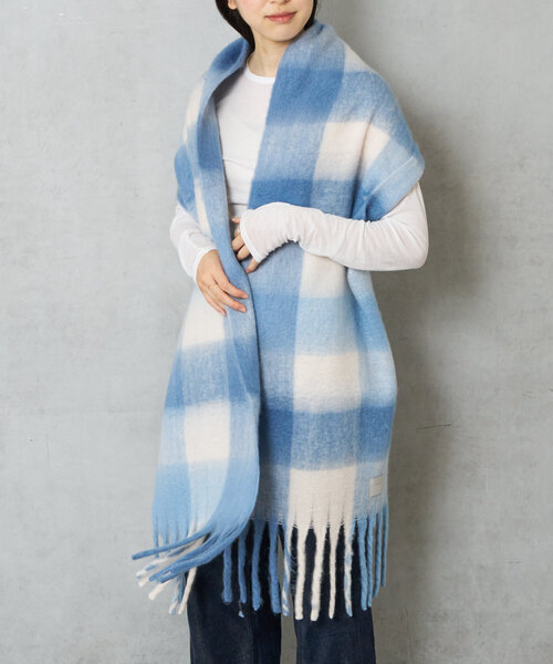 Actually（アクチュアリー）の「ブークレブロックチェックストール（ストール/ショール・レディース・ブルー/イエロー・フリー）」の10枚目の写真