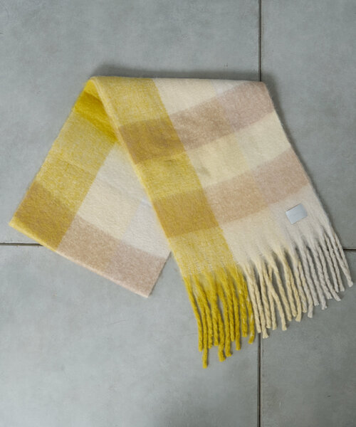 Actually（アクチュアリー）の「ブークレブロックチェックストール（ストール/ショール・レディース・ブルー/イエロー・フリー）」の17枚目の写真