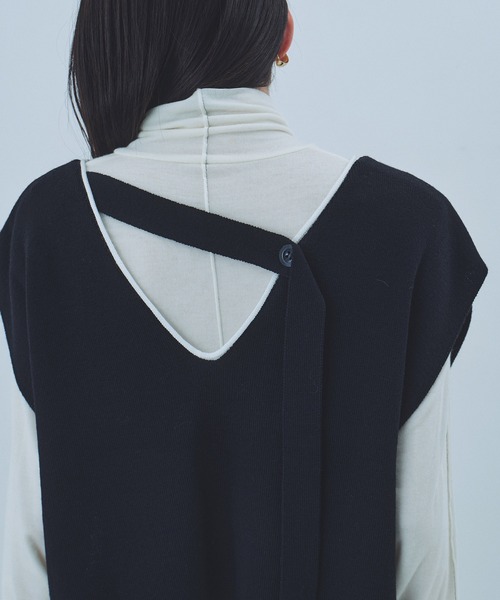 UNITED TOKYO(ユナイテッドトウキョウ)の「バックロングラインニットベスト|レイヤード/春服(ベスト・レディース・ブルー/ブラック/ブラウン・FREE)」の10枚目の写真