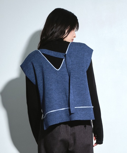 UNITED TOKYO(ユナイテッドトウキョウ)の「バックロングラインニットベスト|レイヤード/春服(ベスト・レディース・ブルー/ブラック/ブラウン・FREE)」の16枚目の写真