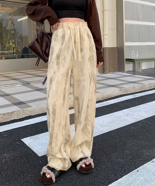 IRADOWL（アイラドール）の「ニュアンスデザインコーデュロイリラックスパンツ（その他パンツ・レディース・ダークグレー/ベージュ/ライトベージュ/ブラック/ブラウン・FREE）」の6枚目の写真