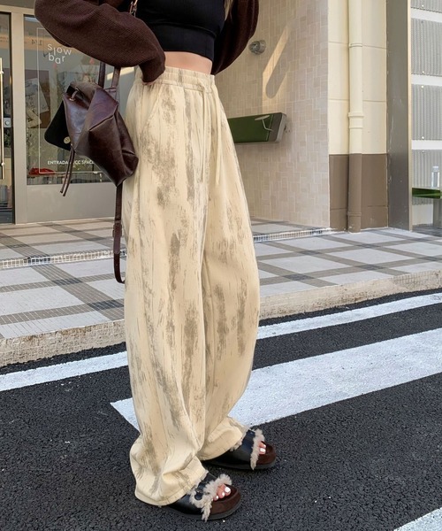 IRADOWL（アイラドール）の「ニュアンスデザインコーデュロイリラックスパンツ（その他パンツ・レディース・ダークグレー/ベージュ/ライトベージュ/ブラック/ブラウン・FREE）」の7枚目の写真