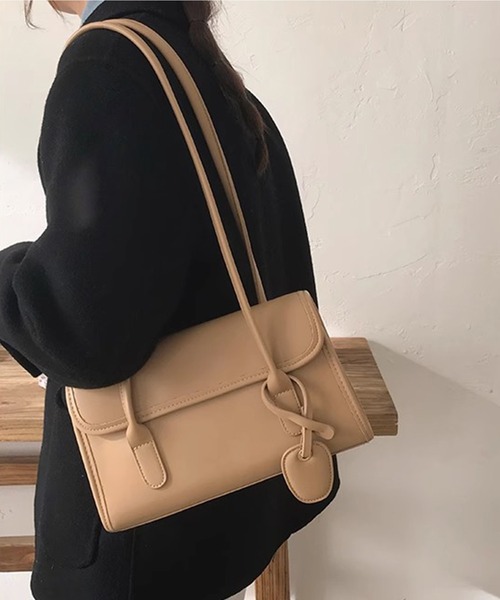 Dita Muaj.（ディータムアージュ）の「スクエアフラップハンドバッグ（ハンドバッグ・レディース・ブラウン/キャメル/ブラック・FREE）」の3枚目の写真
