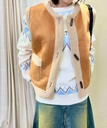 mebole（メボレ）の「トグルボタンムートンボアベスト（ムートンコート）」