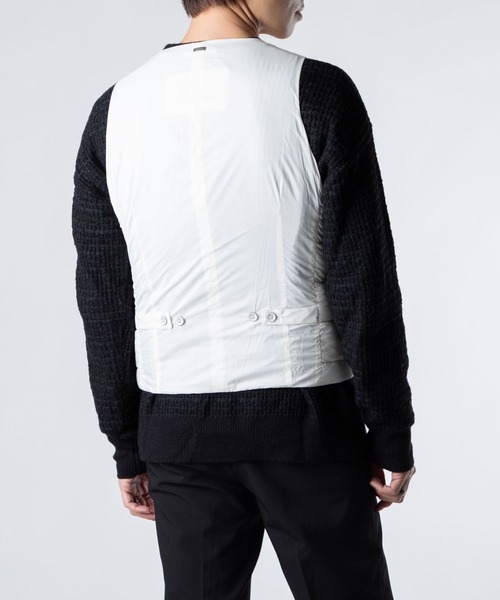 HERNO（ヘルノ）の「HERNO DOWN VEST ヘルノ ダウンベスト（ダウンベスト・メンズ・ブラック/ブルー/グレー系2・44/46/50/48）」の15枚目の写真