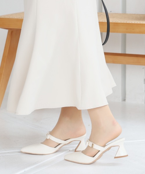 VIVIAN（ヴィヴィアン）の「ポインテッドトゥリボンストラップミュールパンプス　結婚式 二次会 パーティー フォーマル オケージョン（パンプス・レディース・クリアブラック/ブラック系その他2/ホワイト系その他5/ミント・M/L/LL/S）」の9枚目の写真