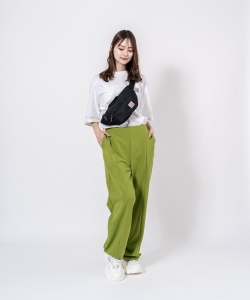 Carhartt(カーハート)の「【CARHARTT】ボディバッグ ウエストバッグ(ボディバッグ/ウエストポーチ・メンズ・ブラウン/グリーン系カモフラージュ/ブラック/ベージュ/チャコールグレー・FREE)」の14枚目の写真