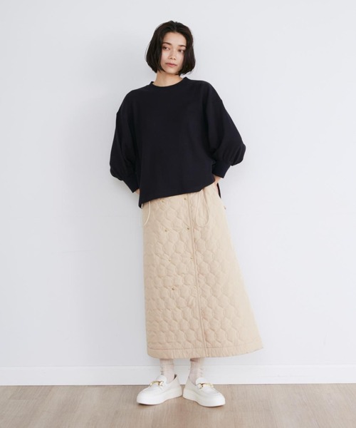 YVON（イヴォン）の「サーマルギャザースリーブプルオーバー（Tシャツ/カットソー・レディース・オフホワイト/ネイビー・9号）」の4枚目の写真